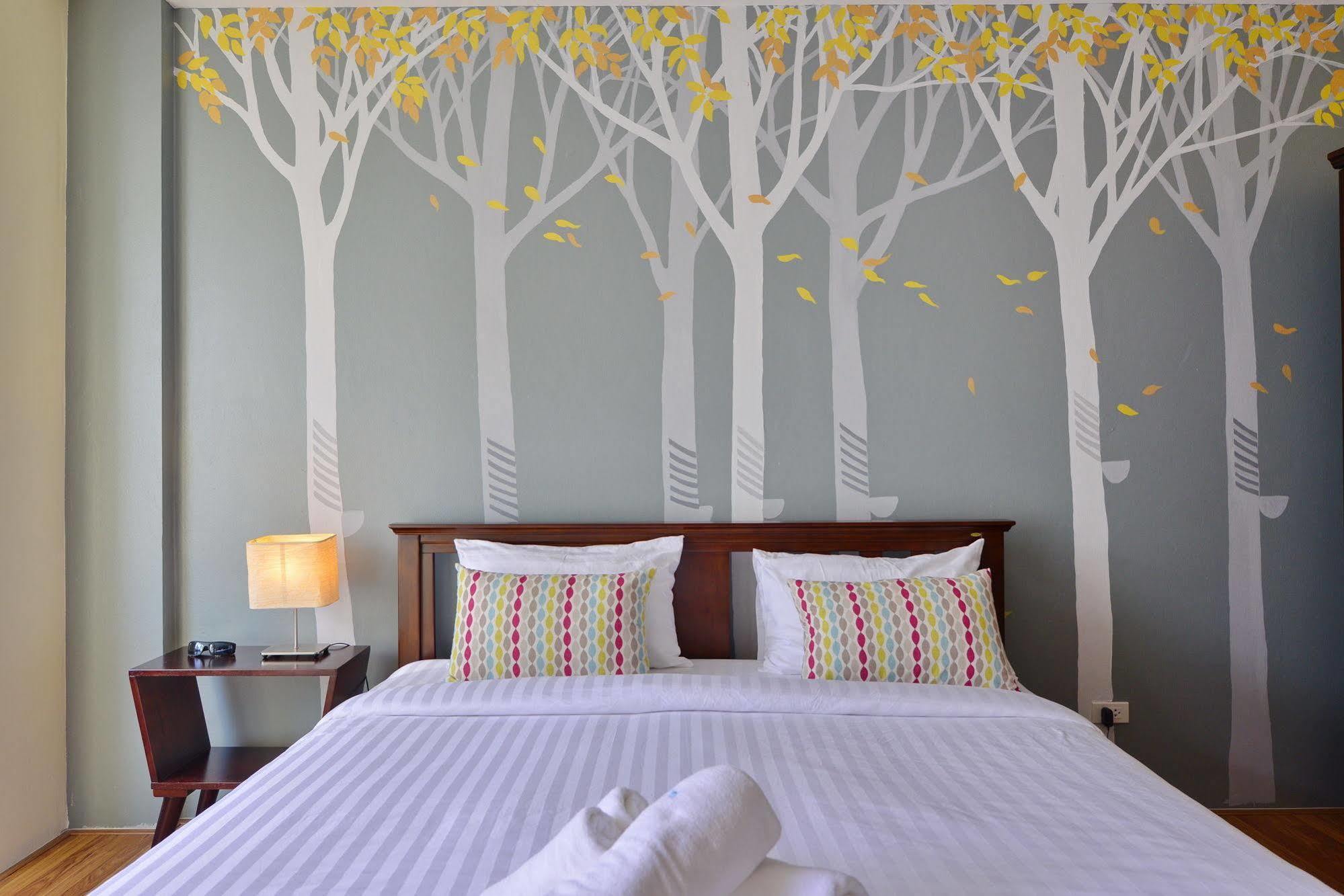 Bed and breakfast Just Fine Krabi town Extérieur photo