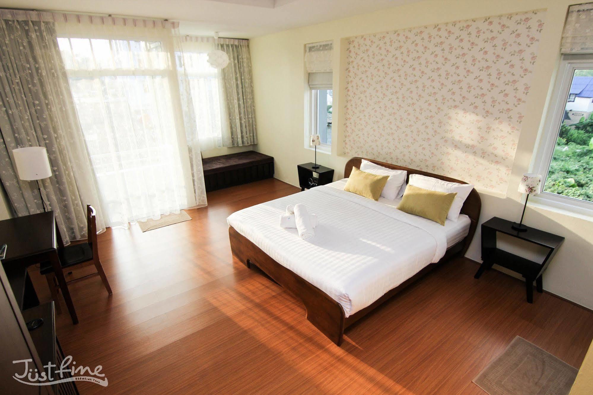 Bed and breakfast Just Fine Krabi town Extérieur photo